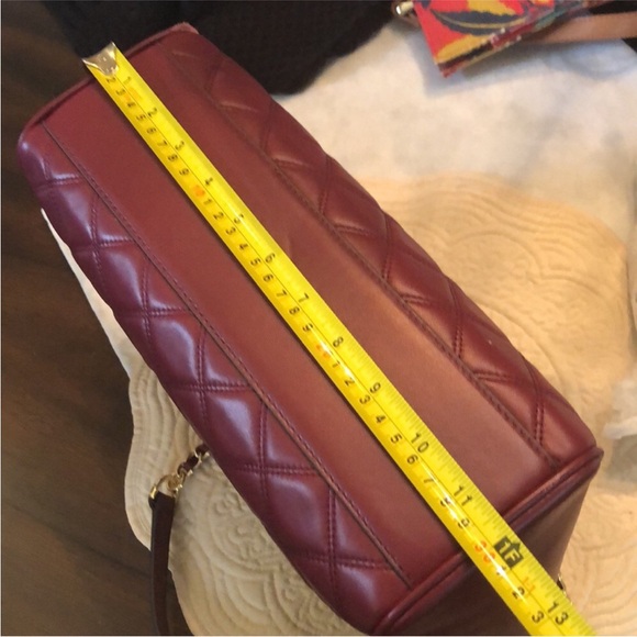 Tory Burch🍷Savannah Quilted large logo chain braided strap tote bag - Picture 9 of 12